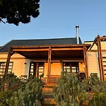 Mountain View Cottage